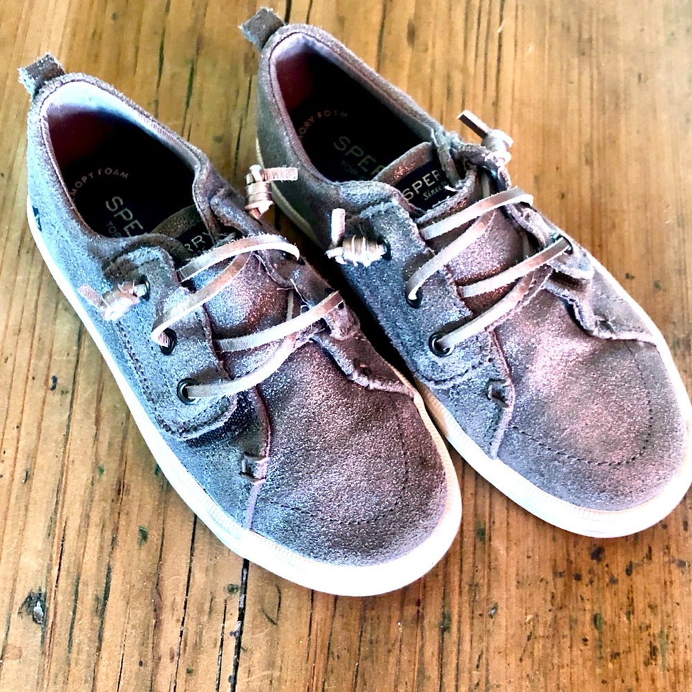 TG Sperry Crest Vibe Jr.